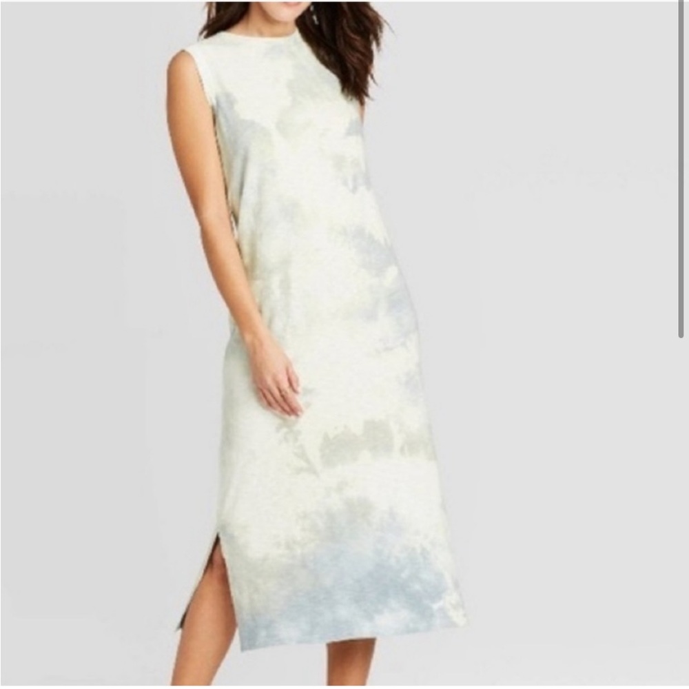 Universal Thread Midi Dress